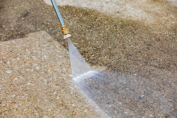 Best Patio and Deck Pressure Washing  in Hinesville, GA